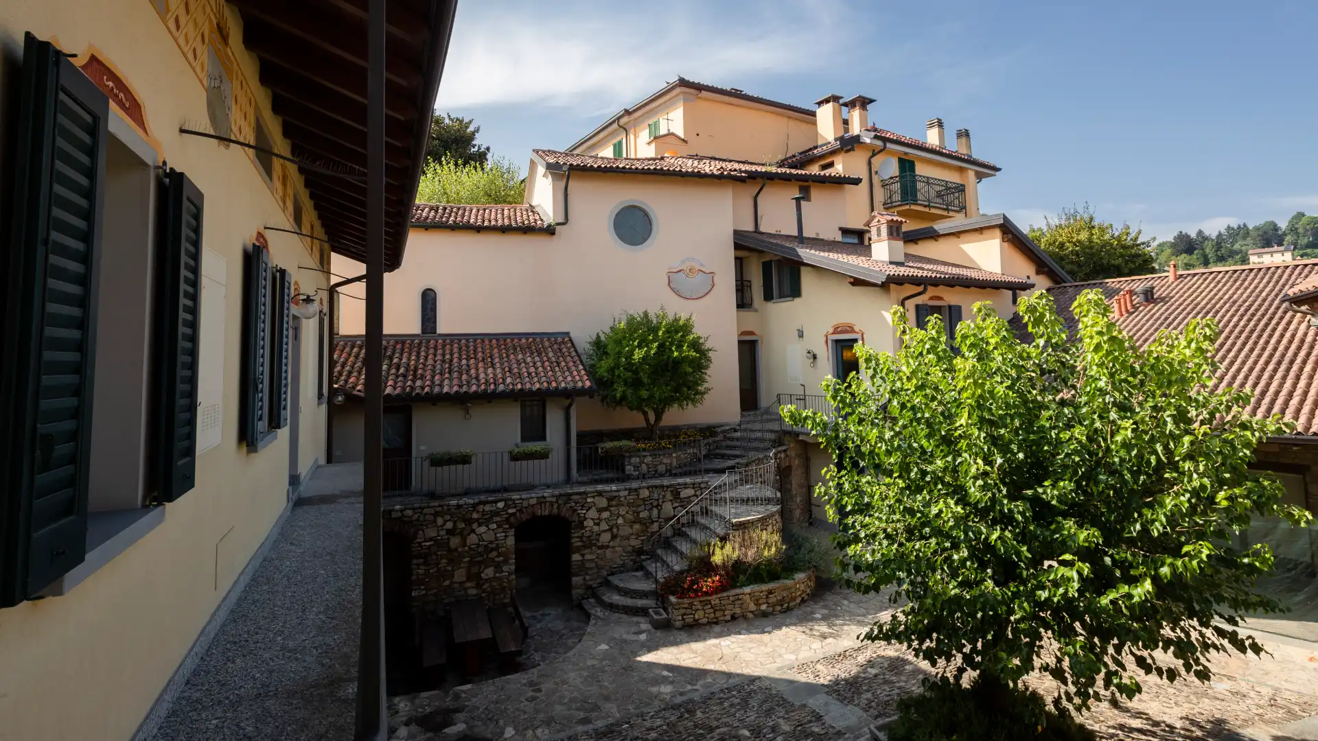 Il verde della Corte del Passone a Montevecchia